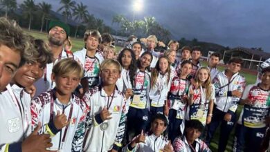 Dominan surfistas de La Paz